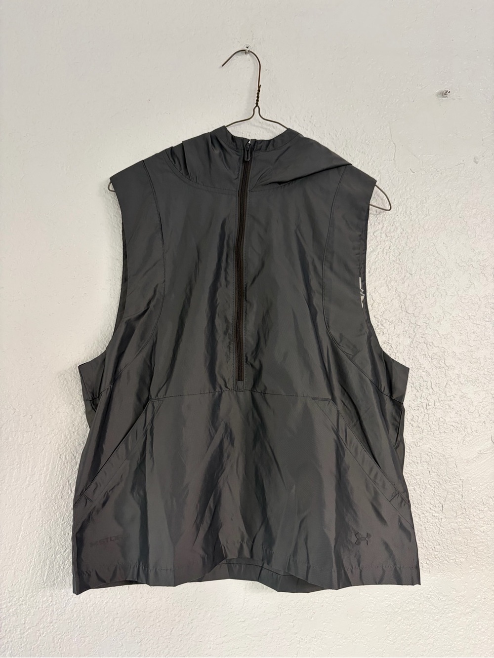 Under Armour Women Charcoal Hooded Vest